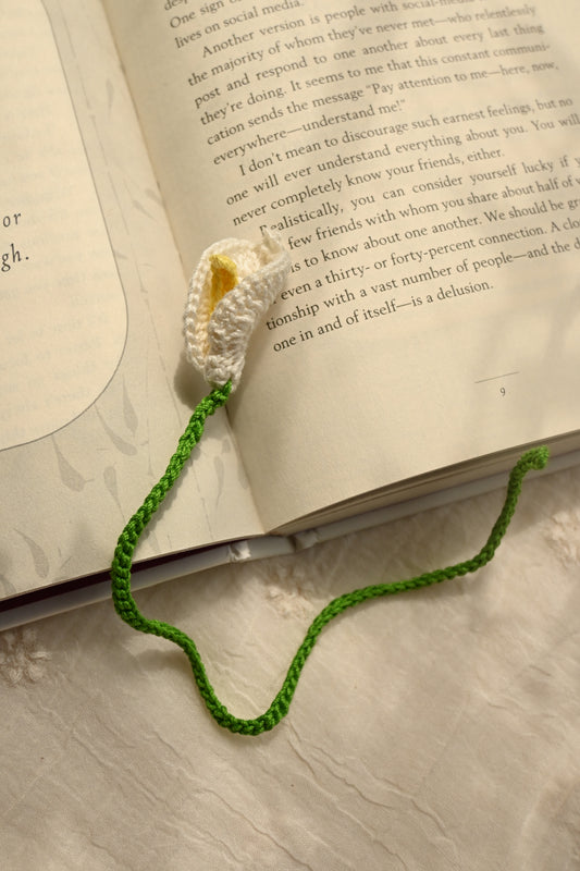 White Flower leaf crochet bookmark