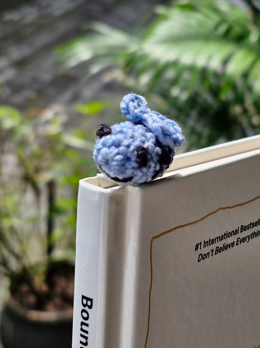 LIght Blue Honeybee crochet bookmark