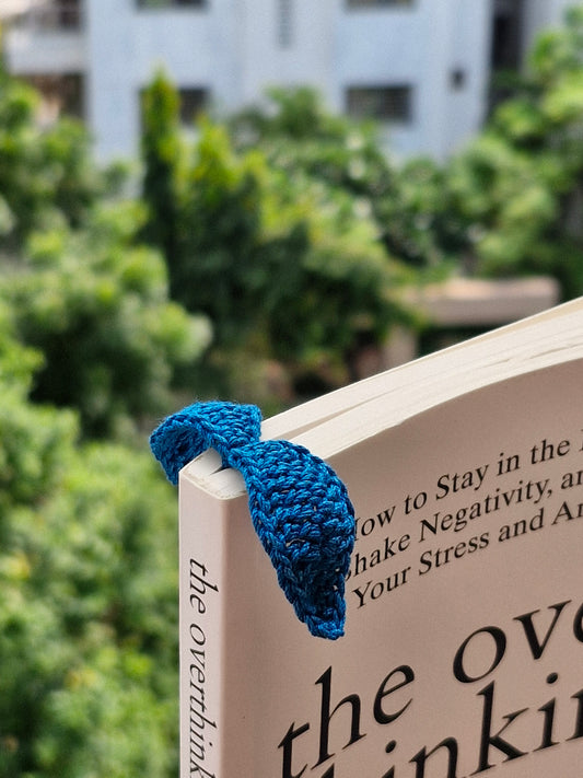 Teal Blue leaf crochet bookmark