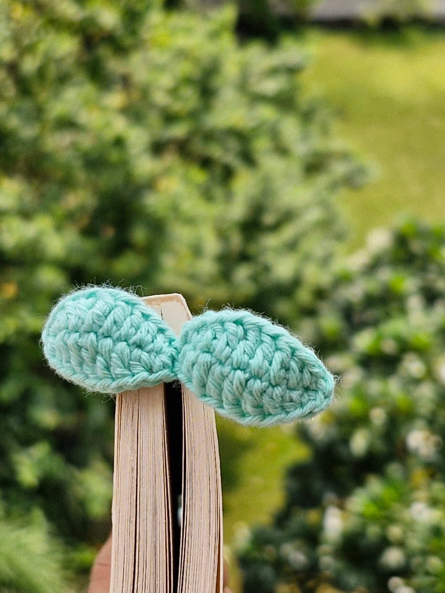 Aqua Blue leaf crochet bookmark