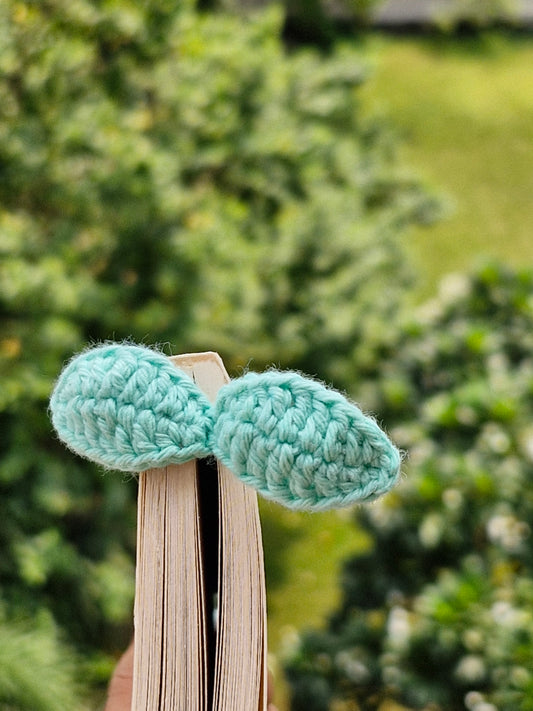 Aqua Blue leaf crochet bookmark